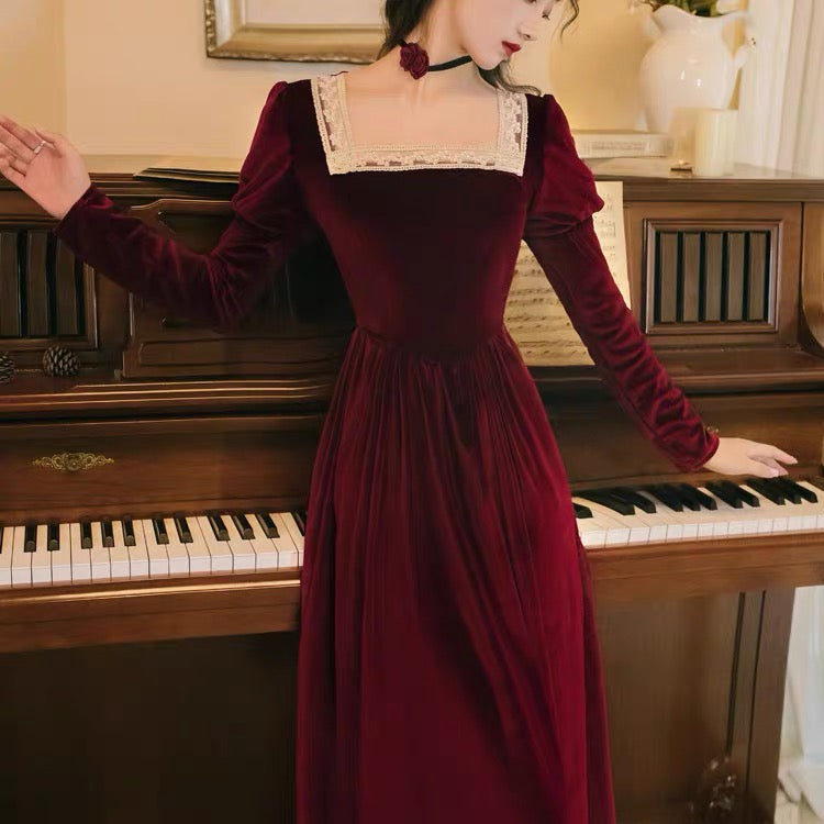 Rosered Belle Vintage-Red Velvet Princesscore Fairytale Dress