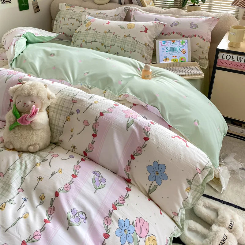 Cream Blue Bedding Set