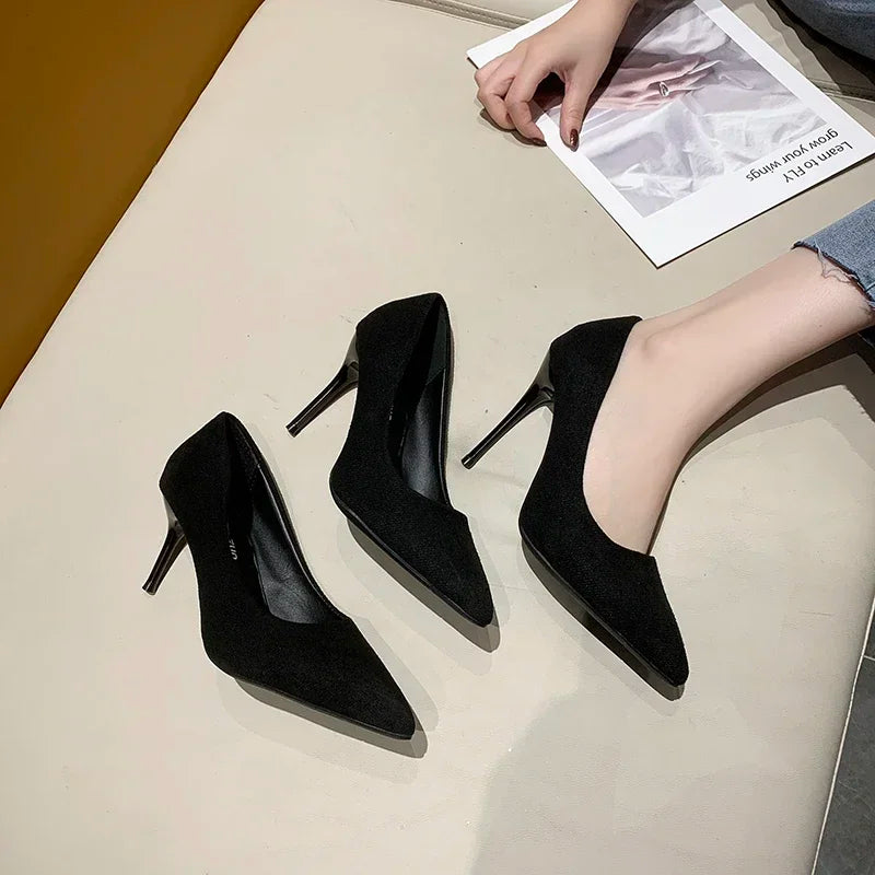 Kiana Pointed Toe Pumps