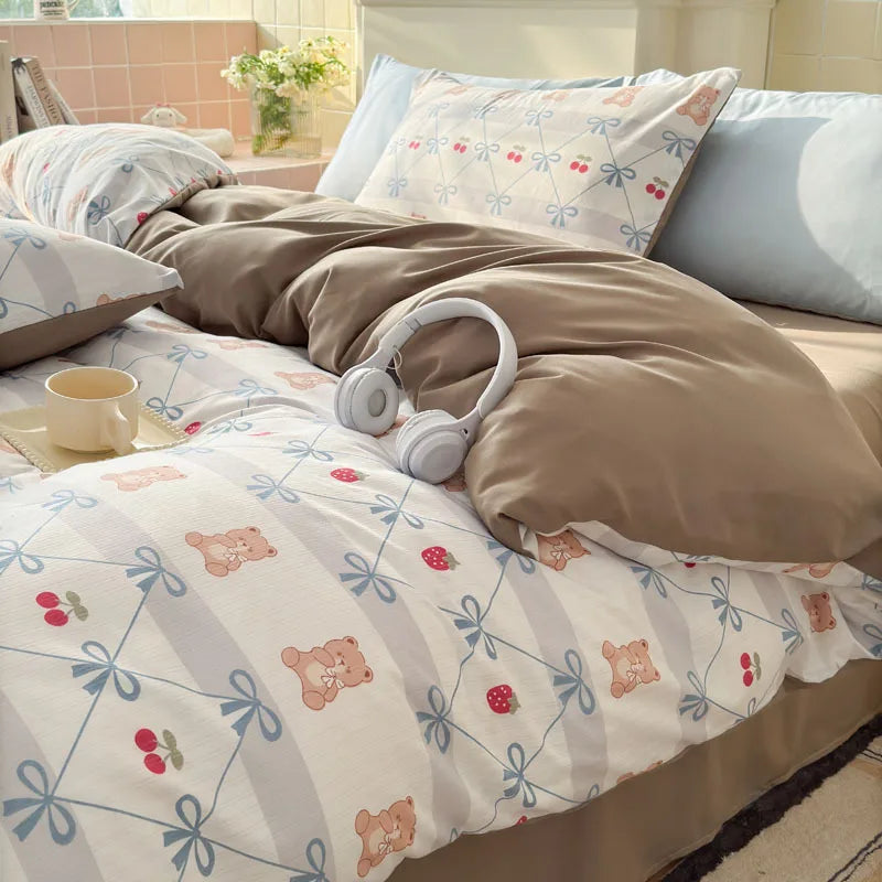 All Season Floral Printed Bedding Set