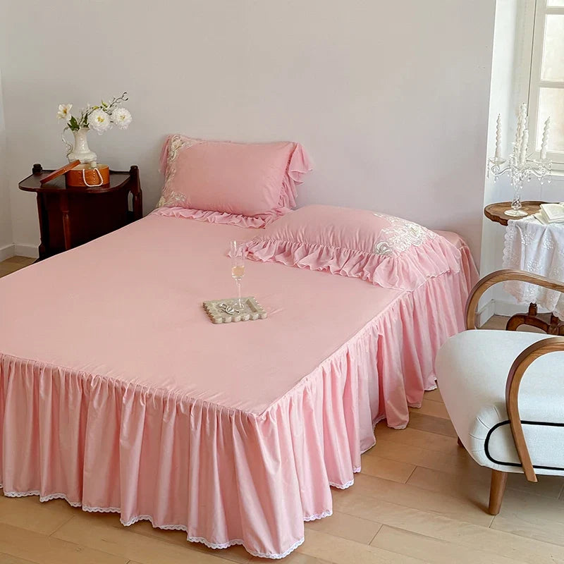 Elegant Lace Rose Embroidery Bedding Sets