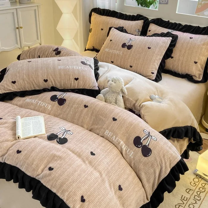 French Style Korean Lace Milk Velvet Bedding Set