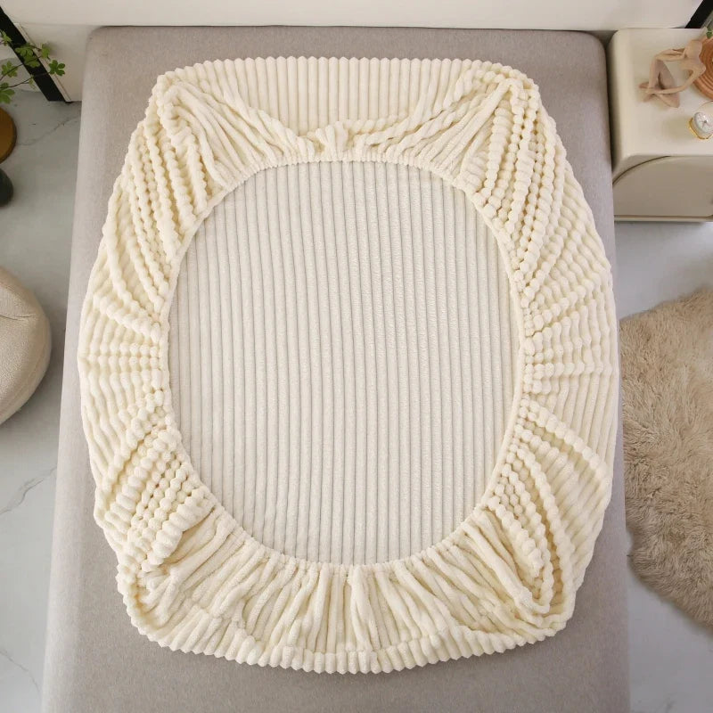 1Pc Faux Fur Velvet Fitted Sheet Soft Plush Bedcover Mattress Cover With All-around Elastic Rubber Band Bed Sheet Warm Bedsheets