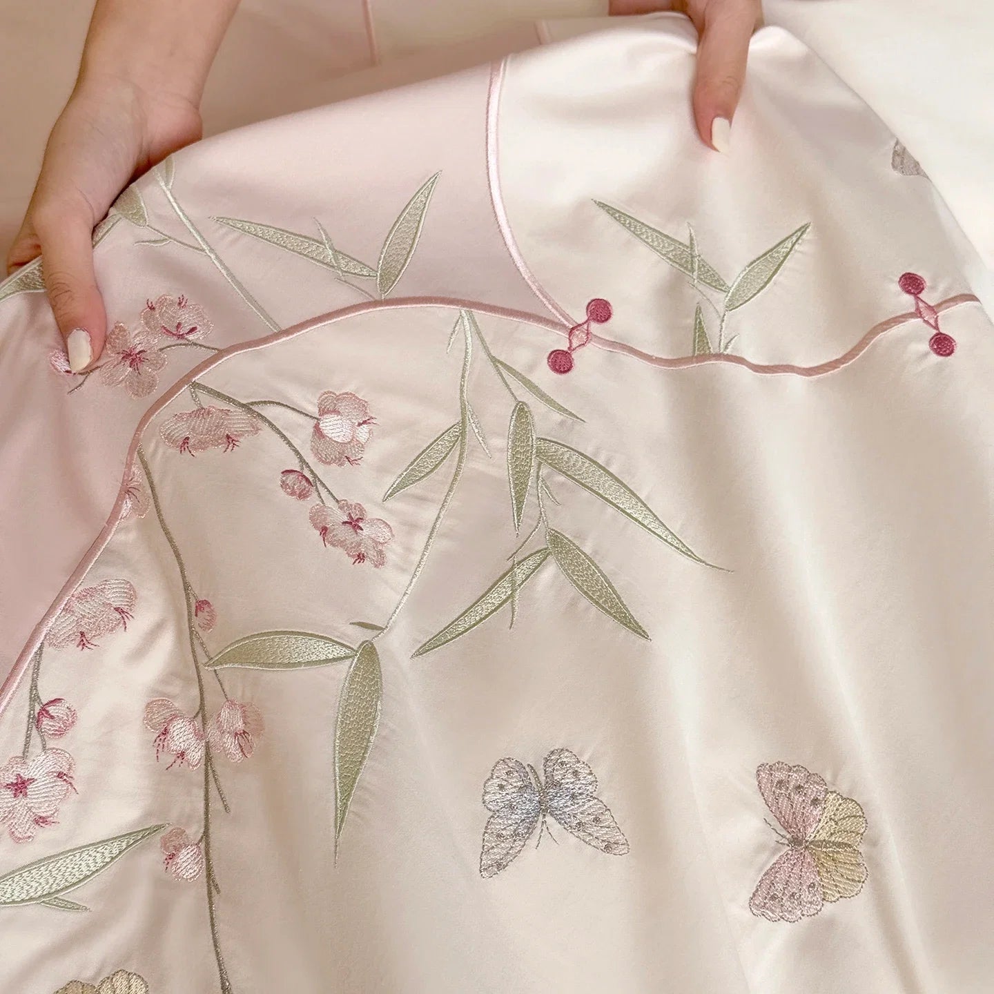 Flowers Embroidery Bedding Set