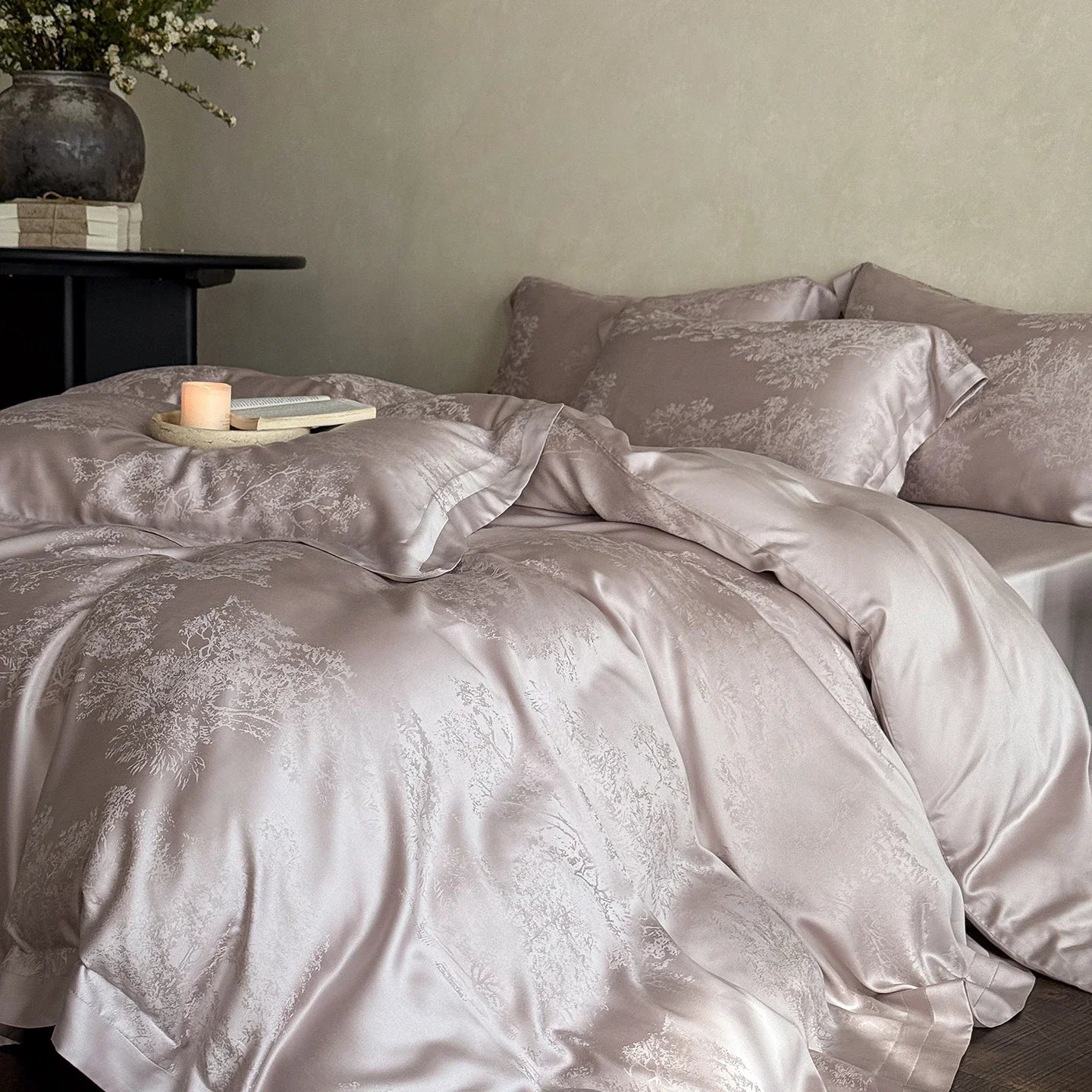 Soft Breathable Lyocell Jacquard Luxury Bedding Set