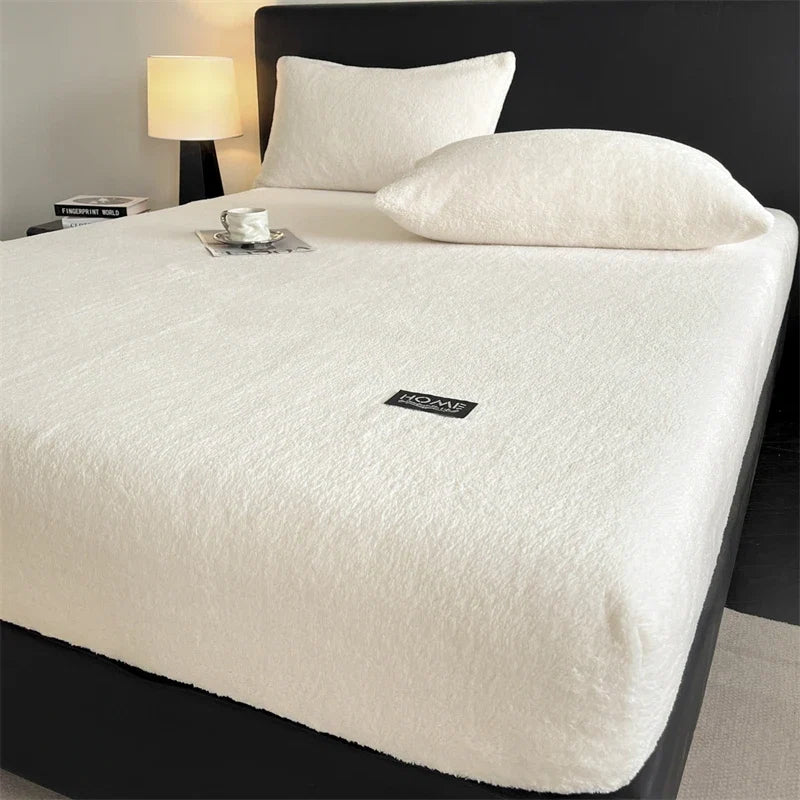 3Pcs Velvet Fleece Fitted Bed Sheet With Elastic Band Anti-slip Adjustable Mattress Cover Thick Warm Bed Cover With Pillowcases