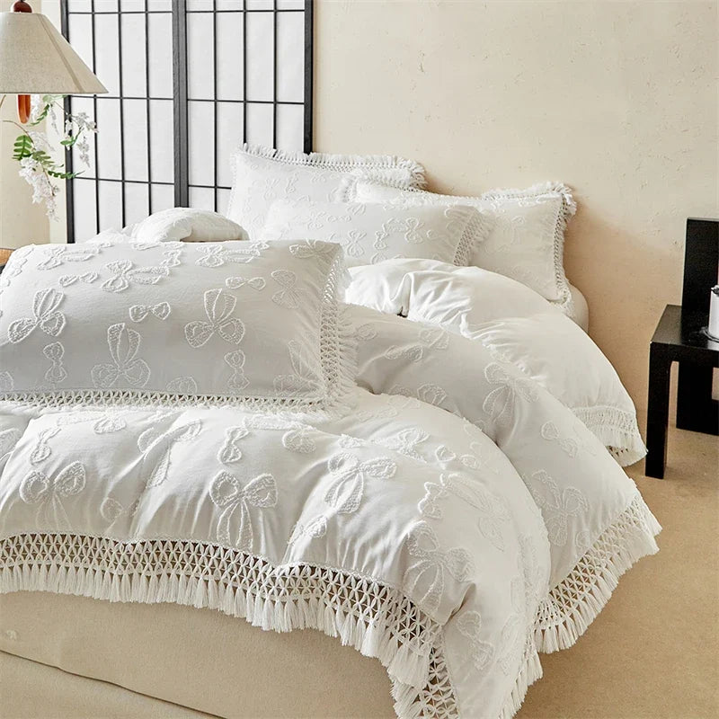 4Pcs Bow Large Tassel Style Bedding Set