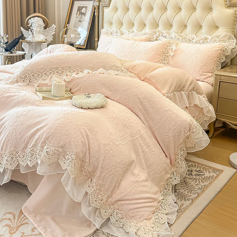 Vintage French Lace Ruffles Carved Velvet Warm Thickened Winter Bedding Set
