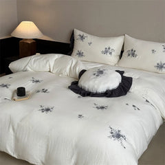Rose Flowers Embroidery 100% Cotton Wrinkled Yarn Bedding Set