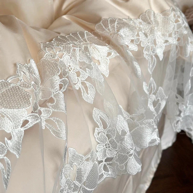 Romantic White Flowers Lace Princess Wedding Bedding Set