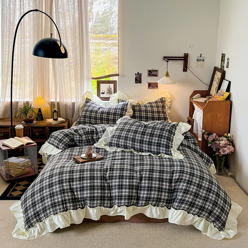3/4Pcs Grid Stripes Ruffles Bedding Set