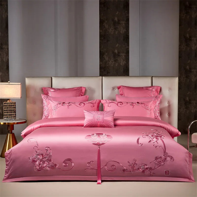 Luxury Chinese Style Wedding Flowers Embroidery Rose Pink Bedding Set