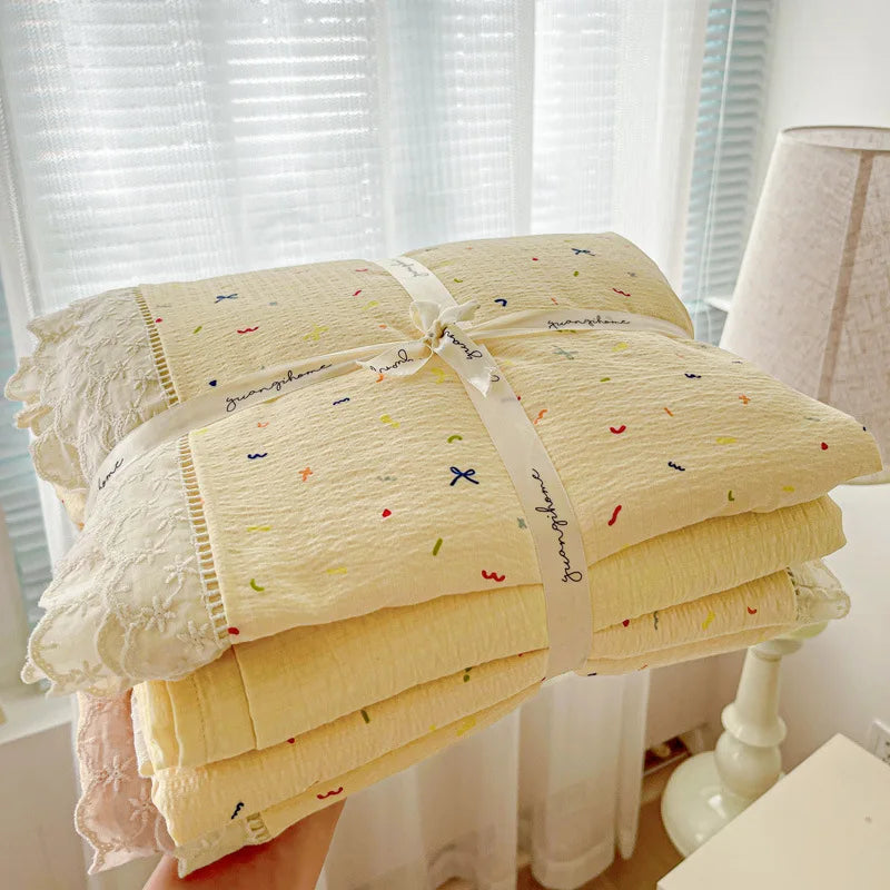 4pcs Floral Printed Duvet Cover Set Korean Lace Bedding Set