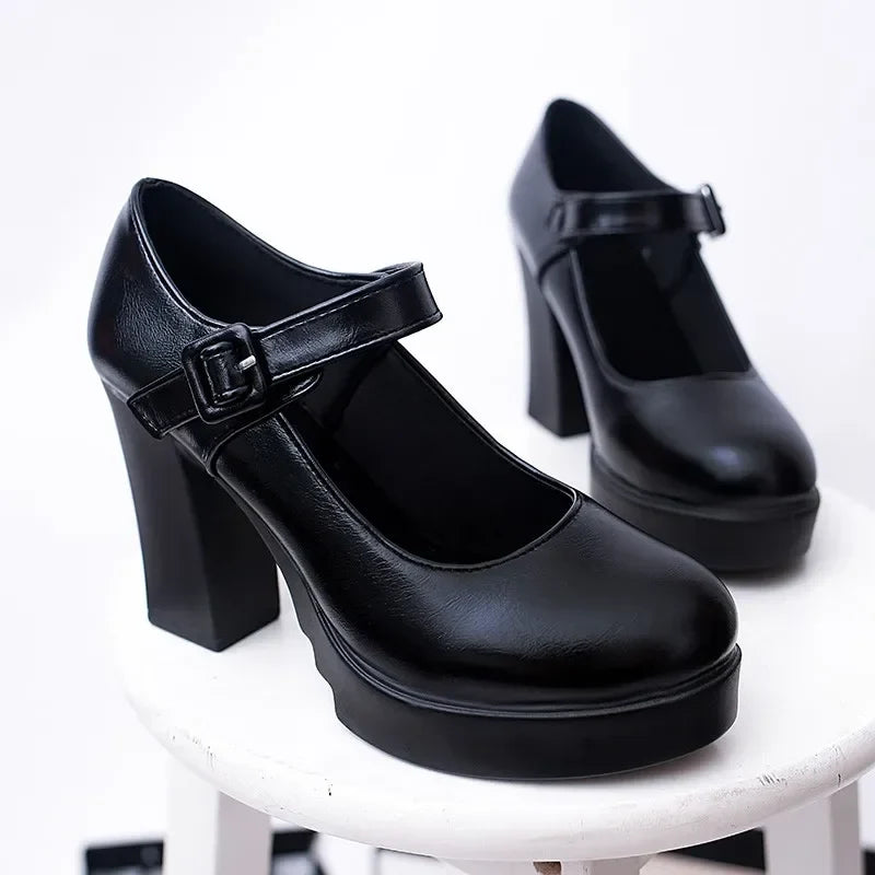 Cohen Closed Toe Heels