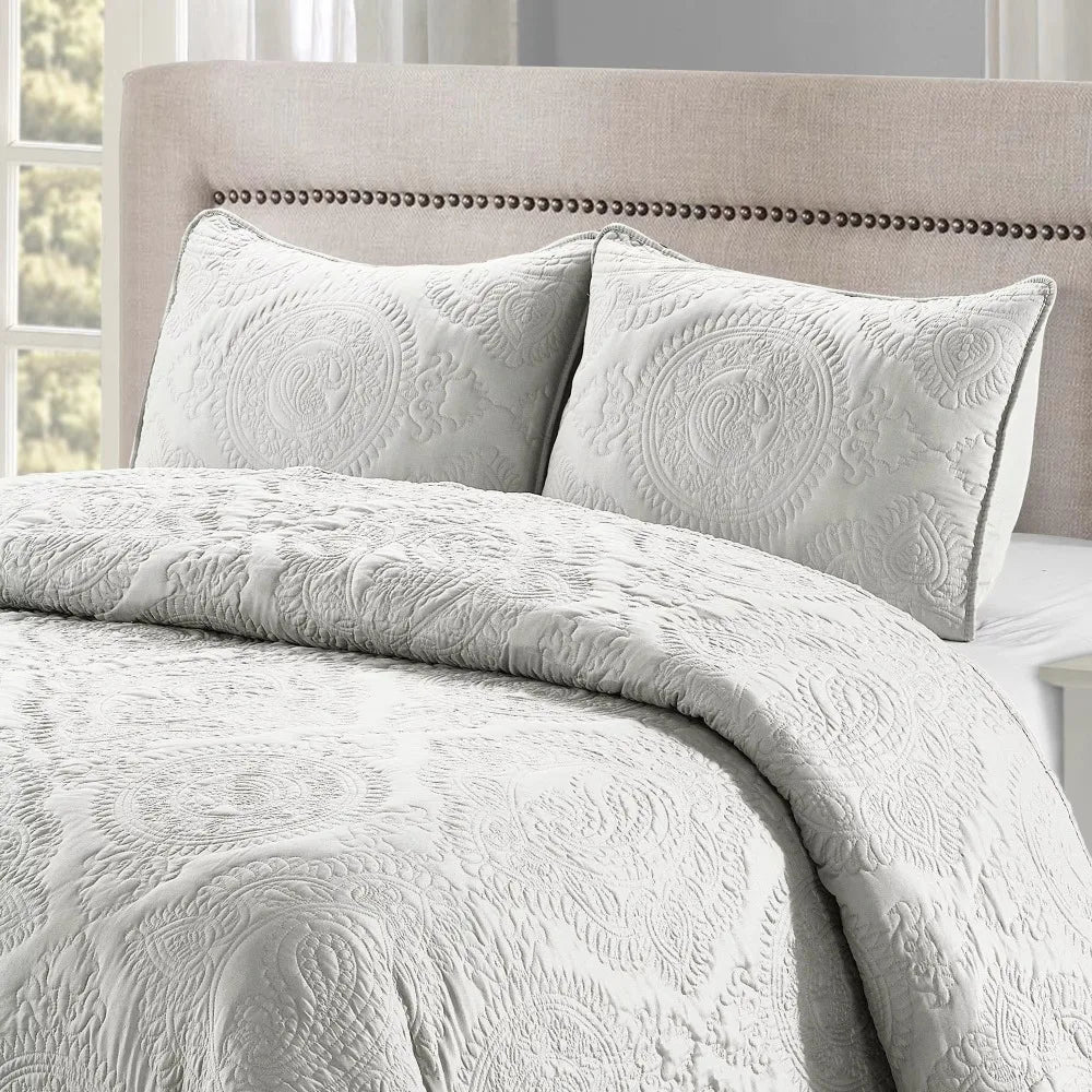 Luxury Style Comforter and Bedspread Set High Quality Anti Static Polyester with Pillowcases Breathable
