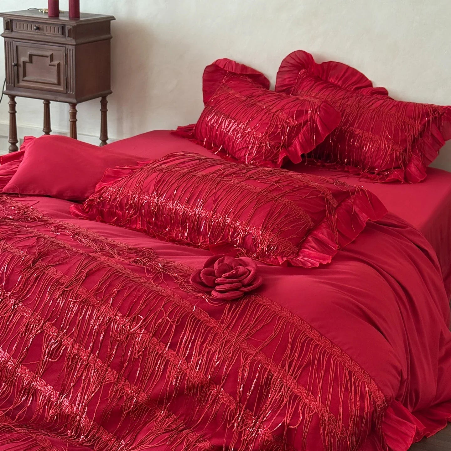 Red Tassel Design Lace Ruffles Princess Wedding Bedding Set