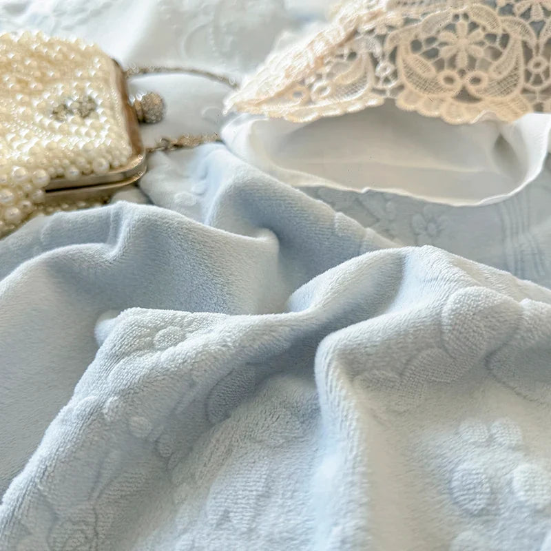 4Pcs Vintage French Romantic Lace Ruffles Carved Velvet Warm Winter Princess Bedding Set