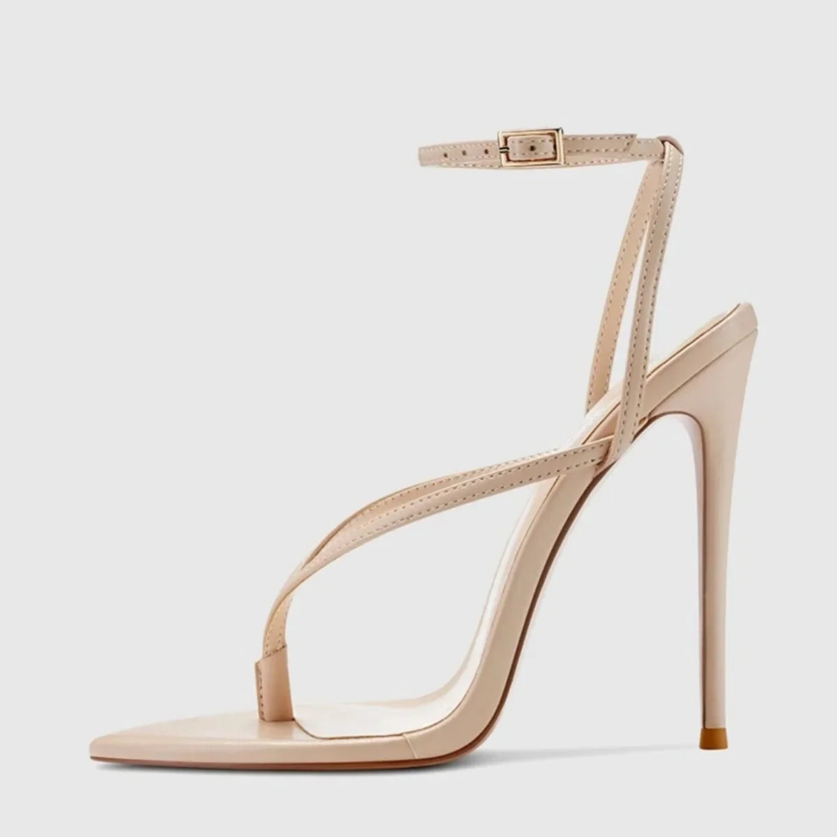 Pinch toe Sandals