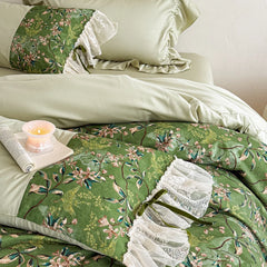 Vintage French-style Flowers Print Lace Bedding Set