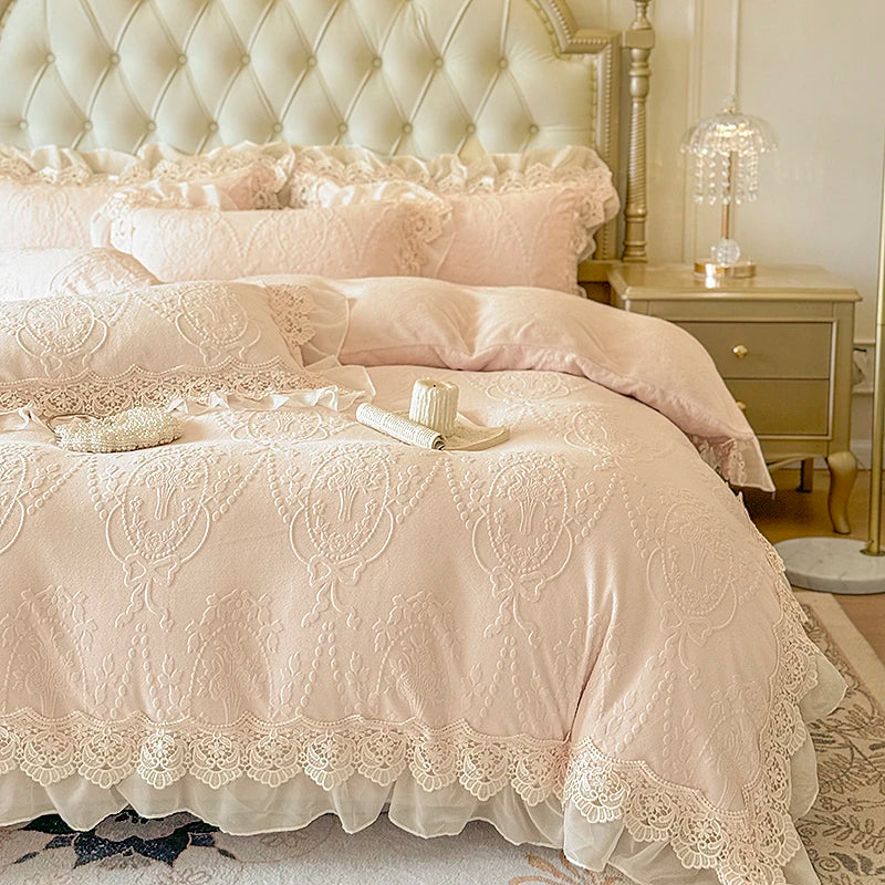 4Pcs Vintage French Romantic Lace Ruffles Carved Velvet Warm Winter Princess Bedding Set