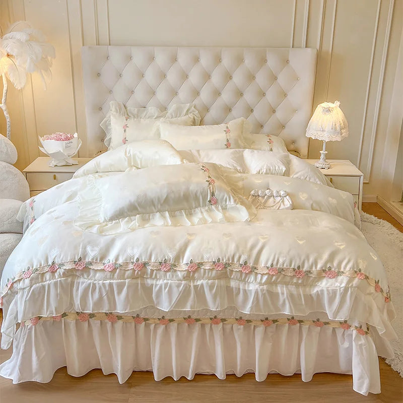 4Pcs Pure Cotton French Flowers Lace Ruffles Princess Wedding Bedding Set