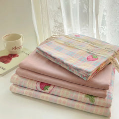 Korean Girls Strawberry Bedding Sets
