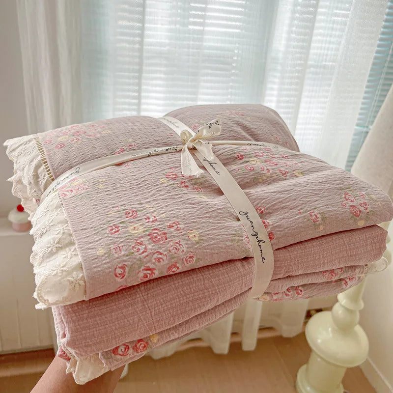4pcs Floral Printed Duvet Cover Set Korean Lace Bedding Set