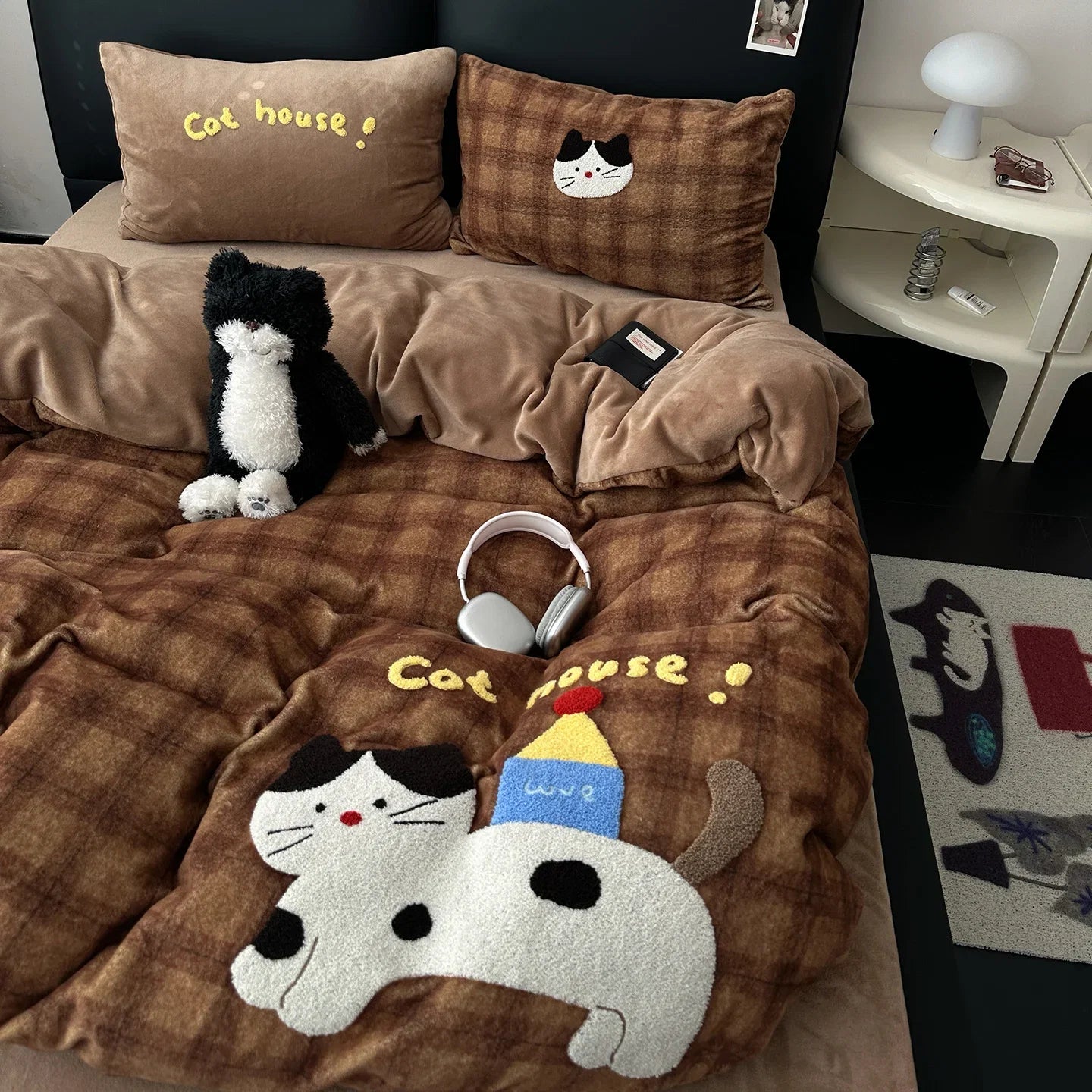 Kawaii Bear Embroidered Winter Bedding Set