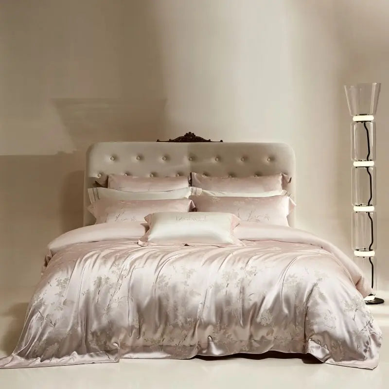 Flower Jacquard Color Blocking Luxury Bedding Set