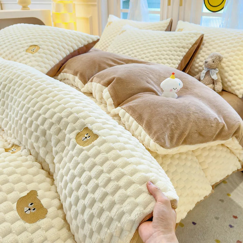 Winter Thicken Warm Duvet Cover Set Queen Bed Linens Set Milk Velvet Quilt Cover Bed Sheet Pillowcase 3/4pcs Luxury Bedding Set