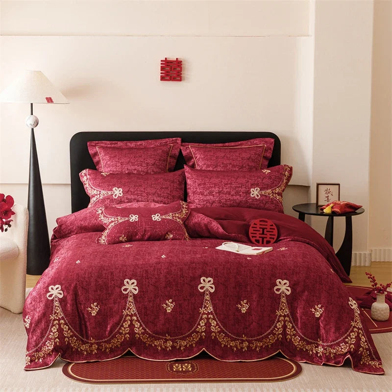 Luxury Gold Embroidery Wedding 4/5Pcs Bedding Set