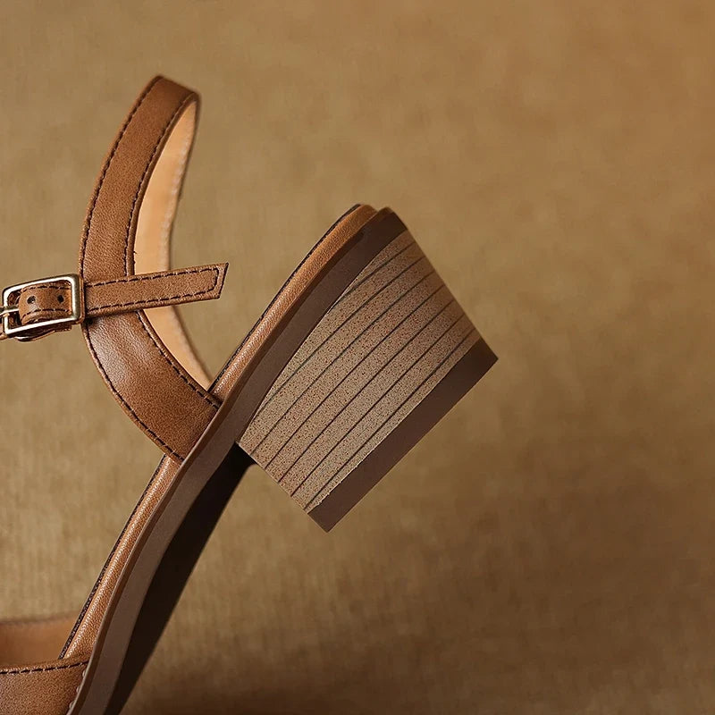 Sheepskin Hollow Breathable Elastic Buckle Middle Heel