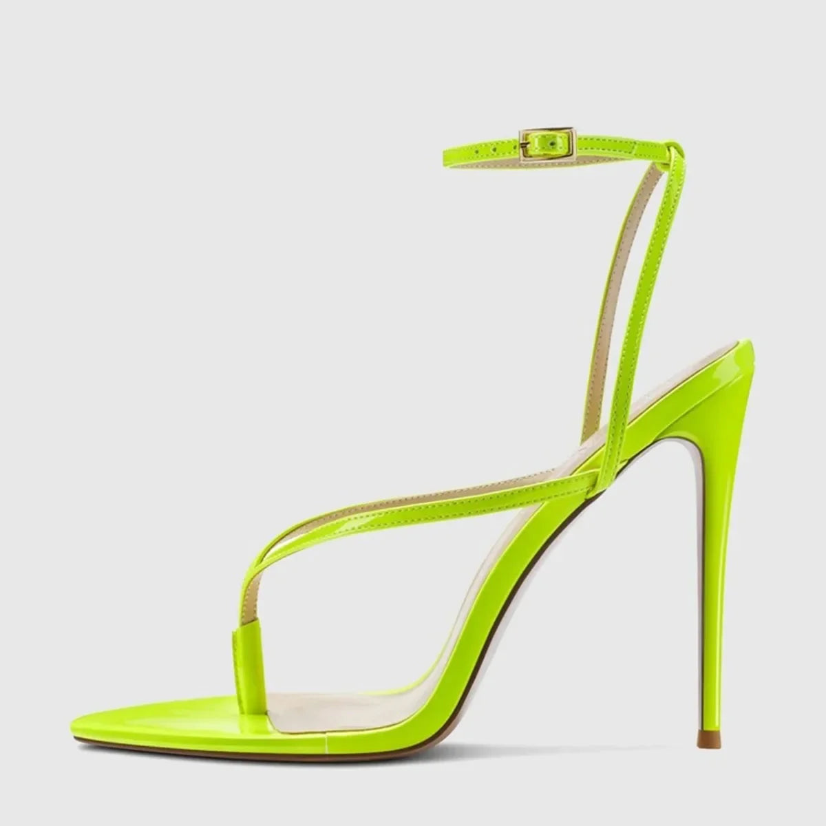 Pinch toe Sandals