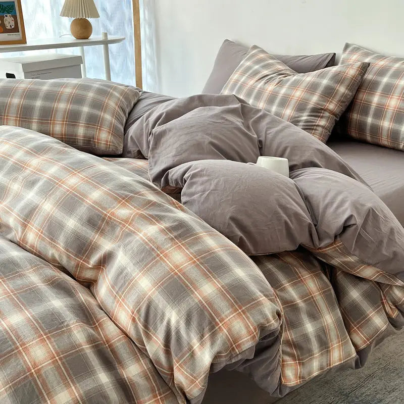 Checkboard Design Bedding Set