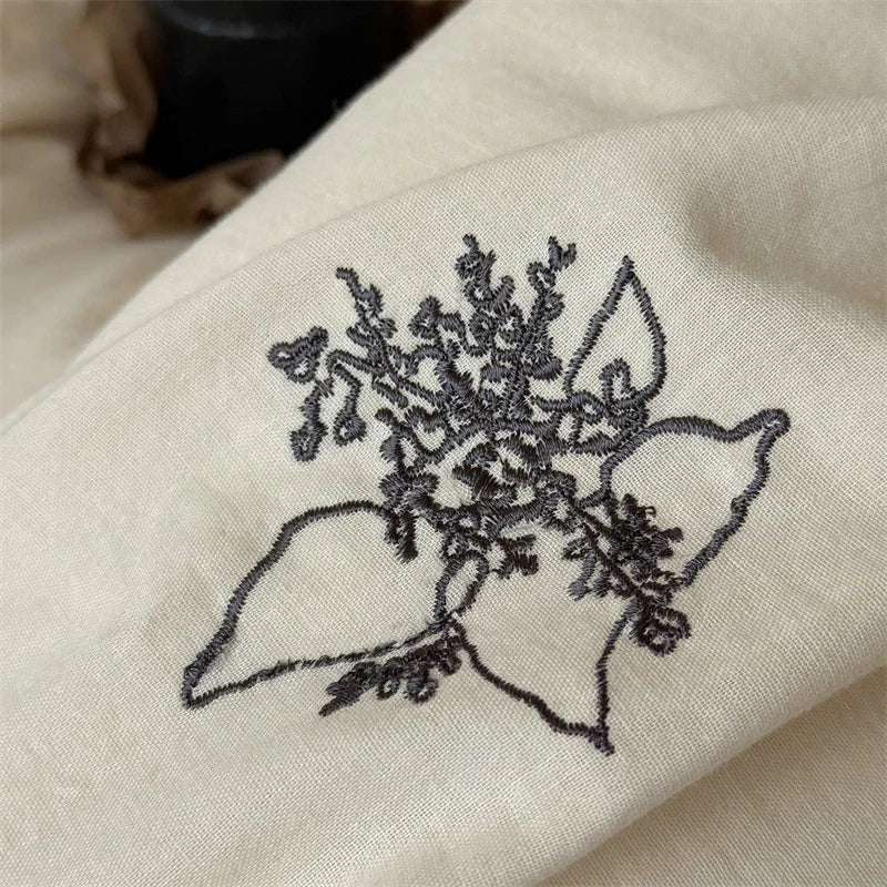 100% Cotton Wrinkled Yarn Flower Embroidery Bedding Set