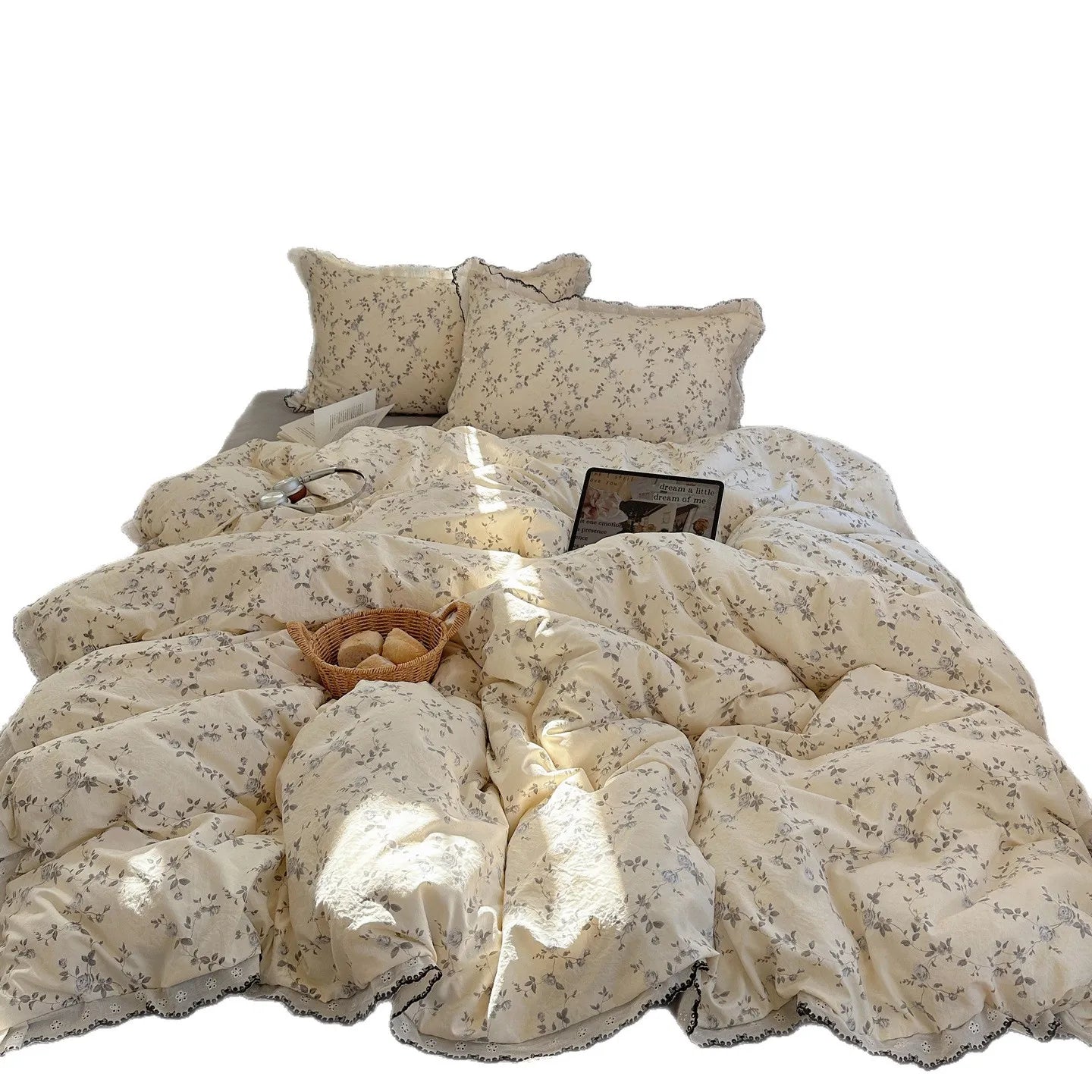 Korean Lace Bedding Set