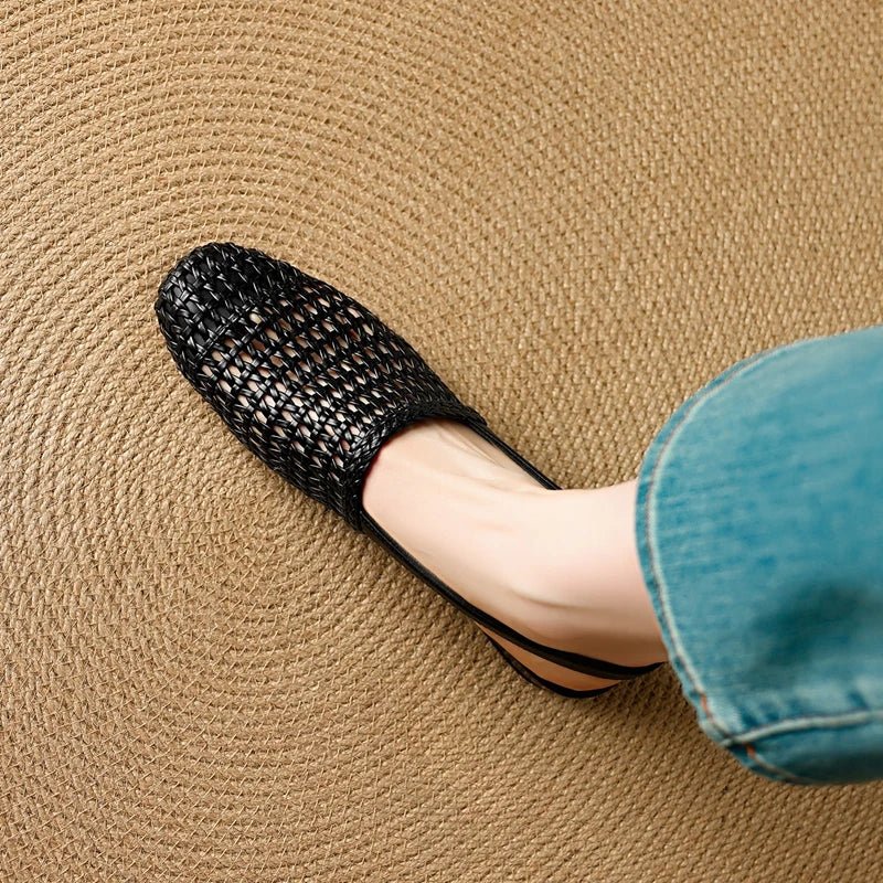 Square Headed Cowhide Woven Elastic Band Breathable Hollow Low Heel