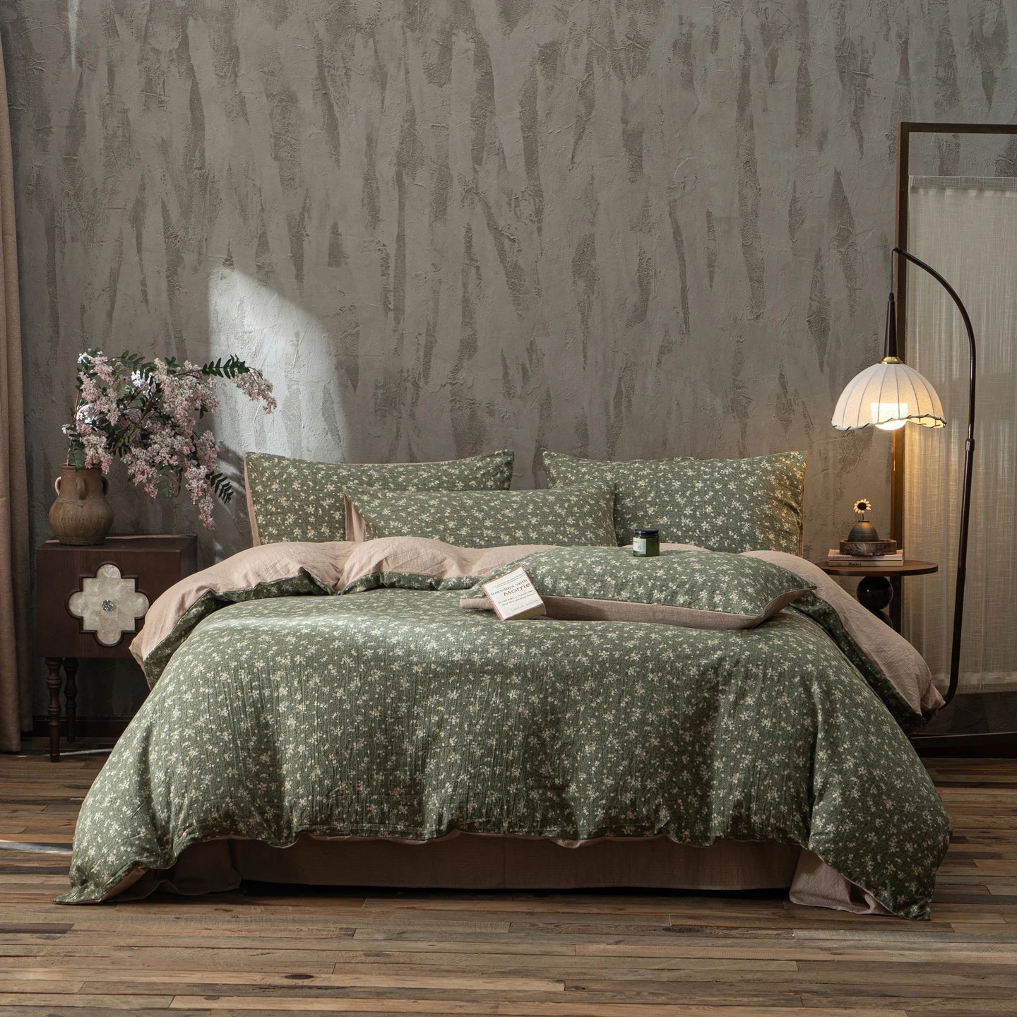 Vintage Style Bedding Set