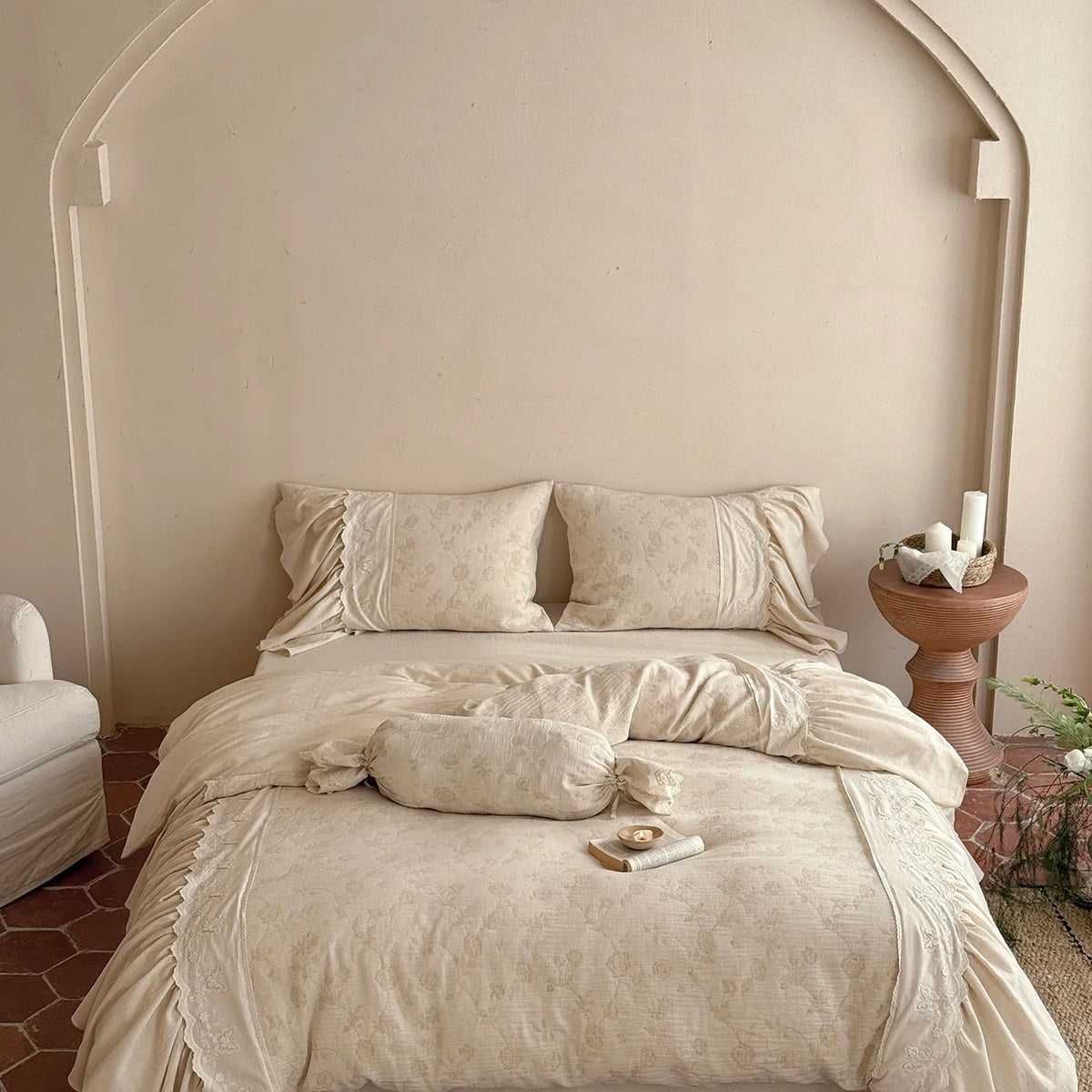 Vintage French Butterfly Lace Ruffles Cotton Linen Blend Jacquard Bedding Set