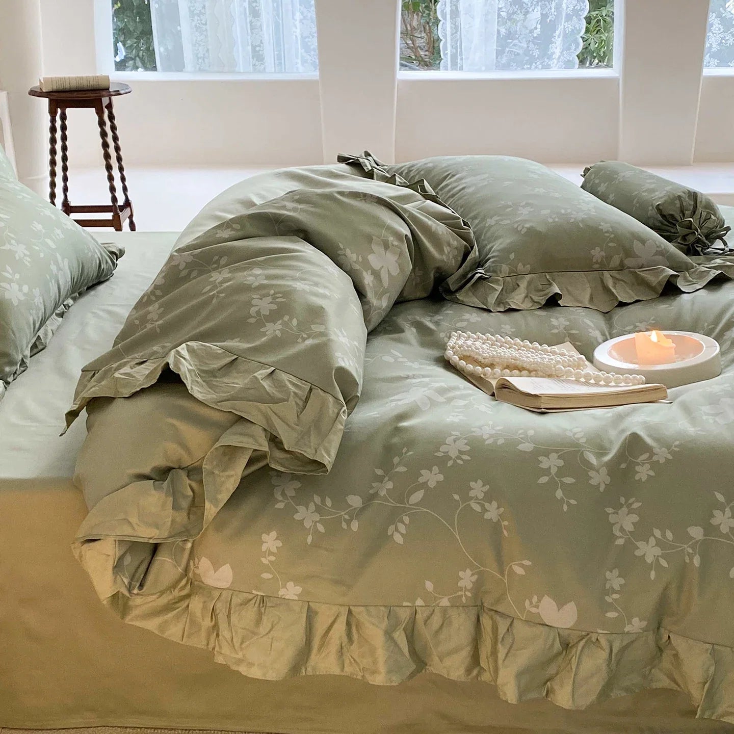 Floral Plant Patterns Ruffles Bedding Set