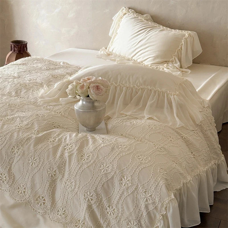 French Elegant Lace Ruffles Princess Wedding Bedding Set