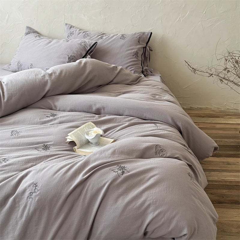 100% Cotton Wrinkled Yarn Flower Embroidery Bedding Set