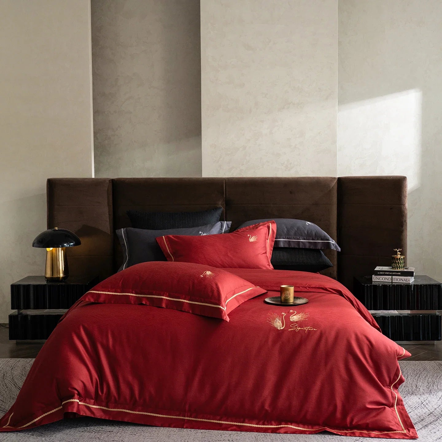 Luxury Embroidery Egyptian Cotton Jacquard Bedding Set