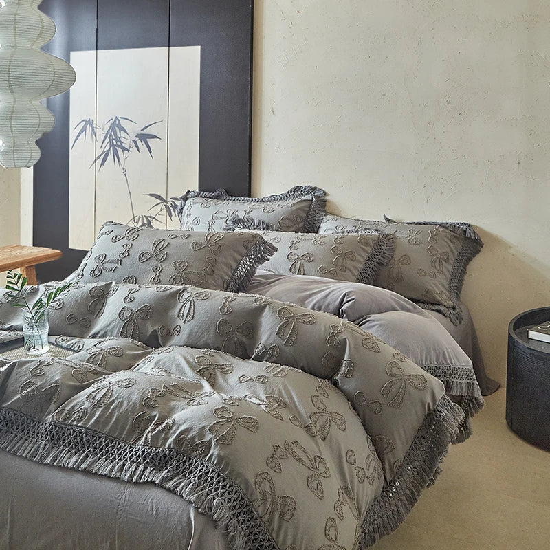 4Pcs Bow Large Tassel Style Bedding Set