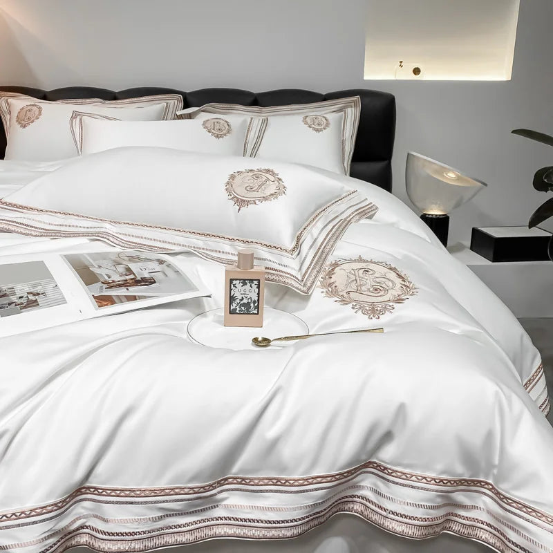 Luxury Embroidery Bedding Sets