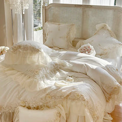 Three-dimensional Rose Sequins Lace Wedding Bedding Set