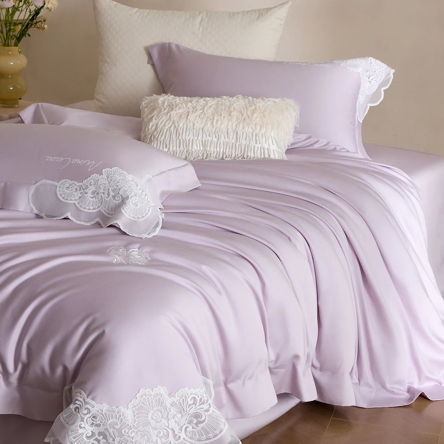 Elegant Lace Embroidery Luxury Bedding Set