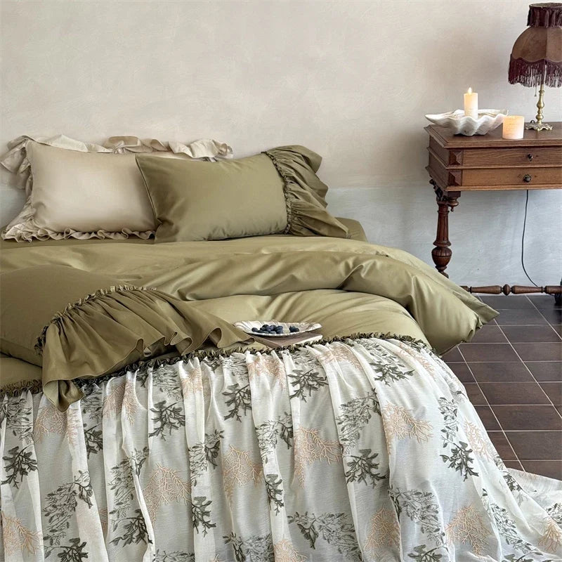 French Romance Large Lace Ruffles Princess Bedding Set