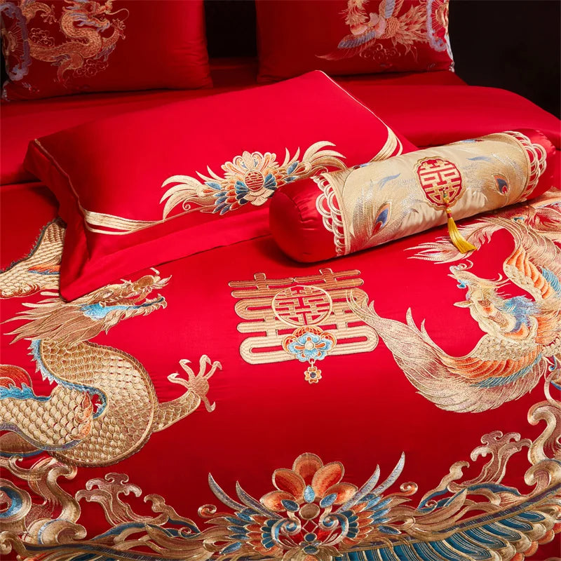 Luxury Chinese Style Wedding Dragon Phoenix Embroidery Red Bedding Set