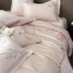 4Pcs Pink Luxury Bedding Set